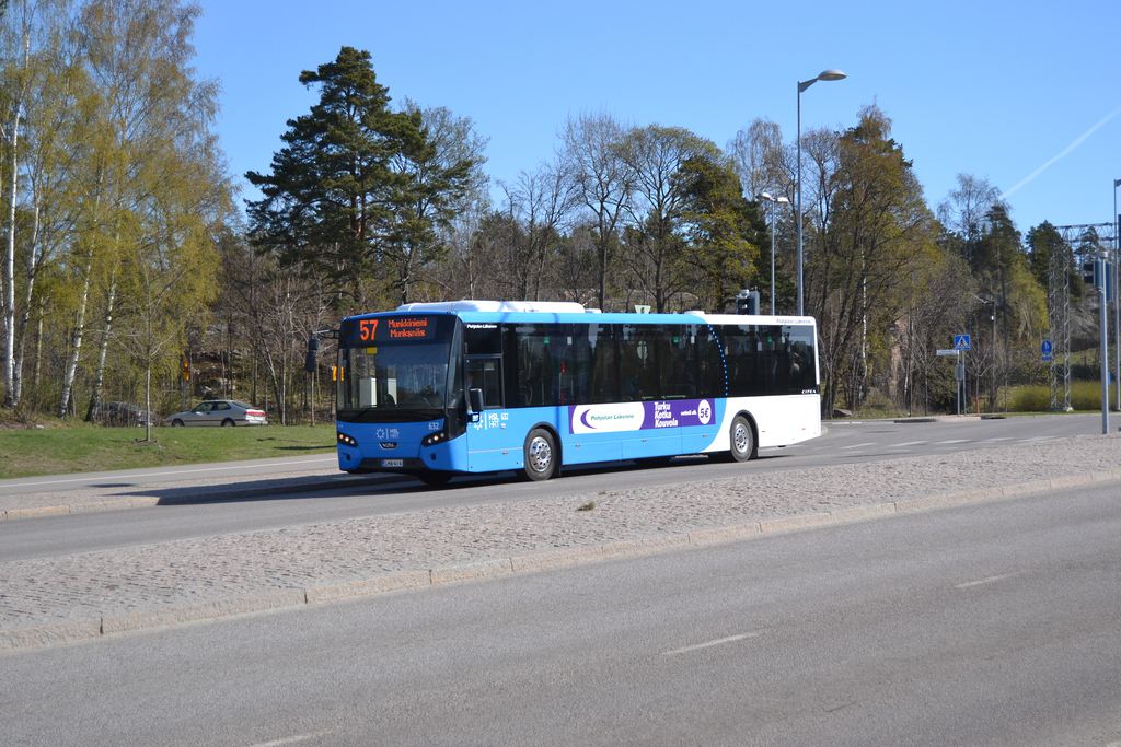 Pohjolan Liikenne 632