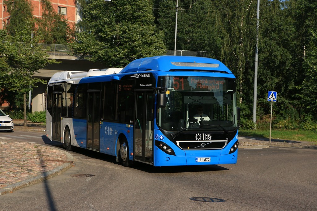 Pohjolan Liikenne 652