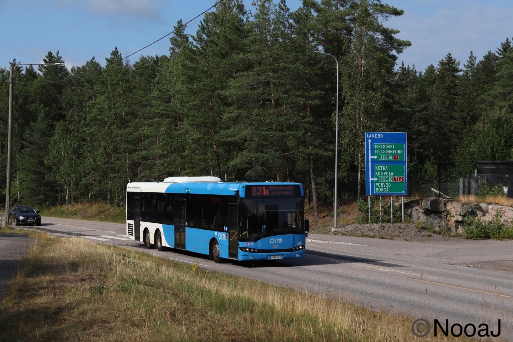 Pohjolan Liikenne 685