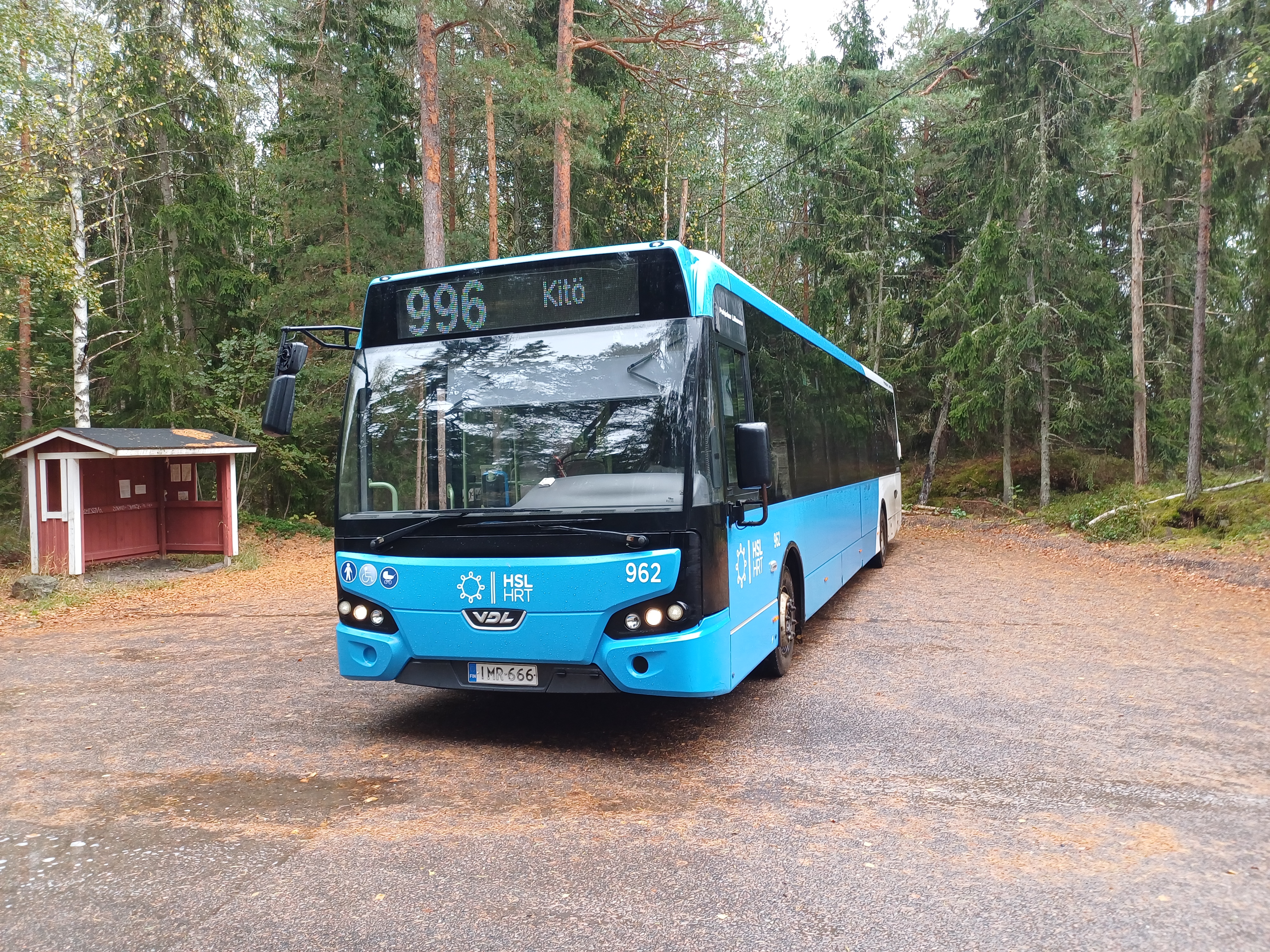 Pohjolan Liikenne 962