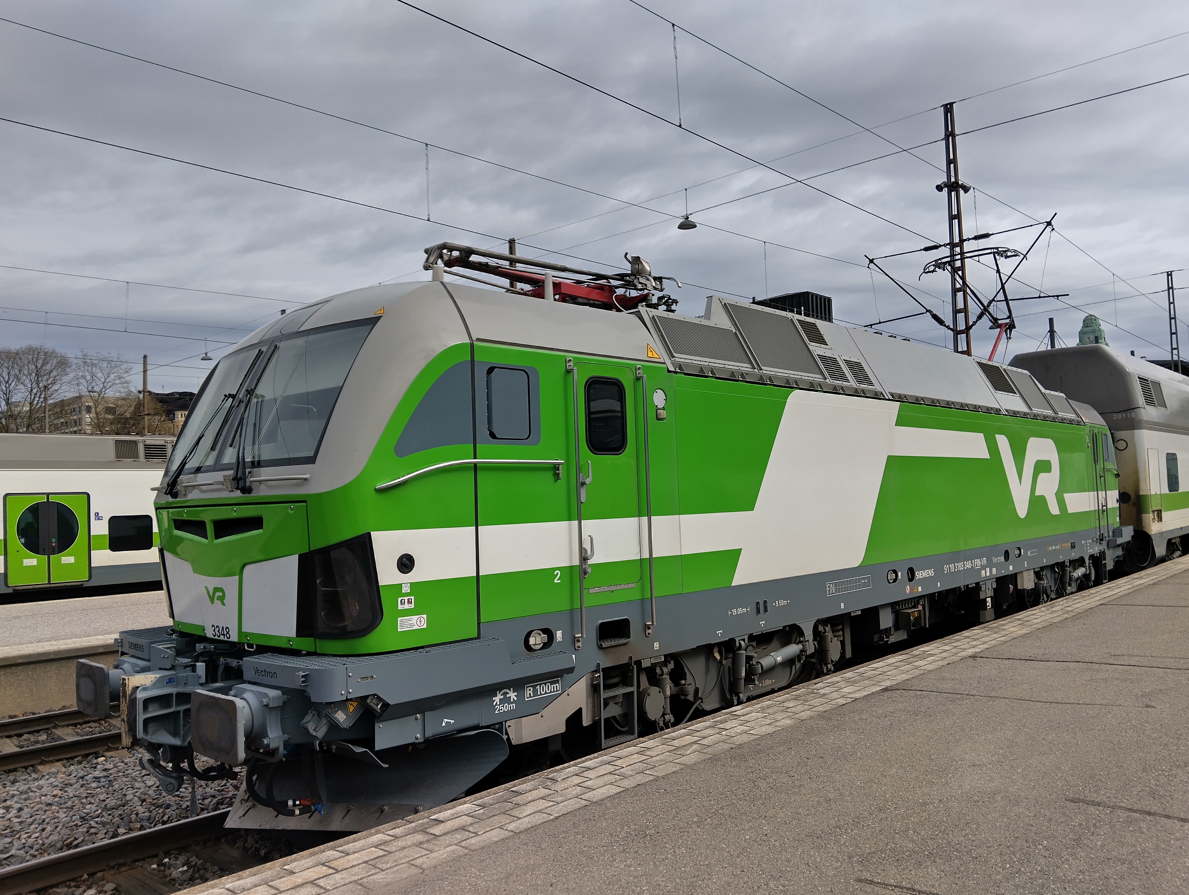 Sr3 3348