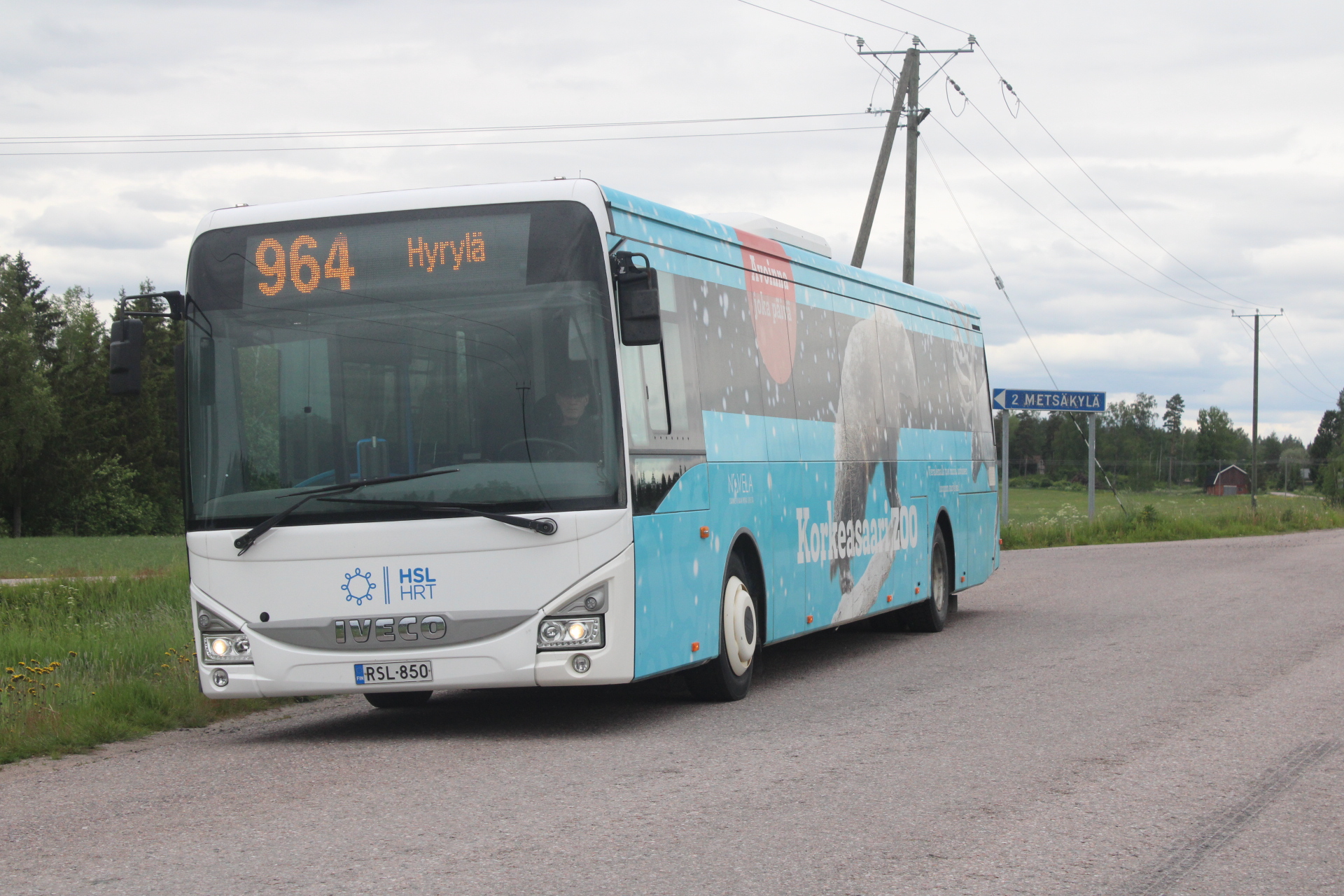 Taksikuljetus 669