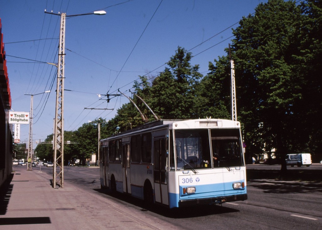 Tallinna Trammi- ja Trollibussikoondis 306