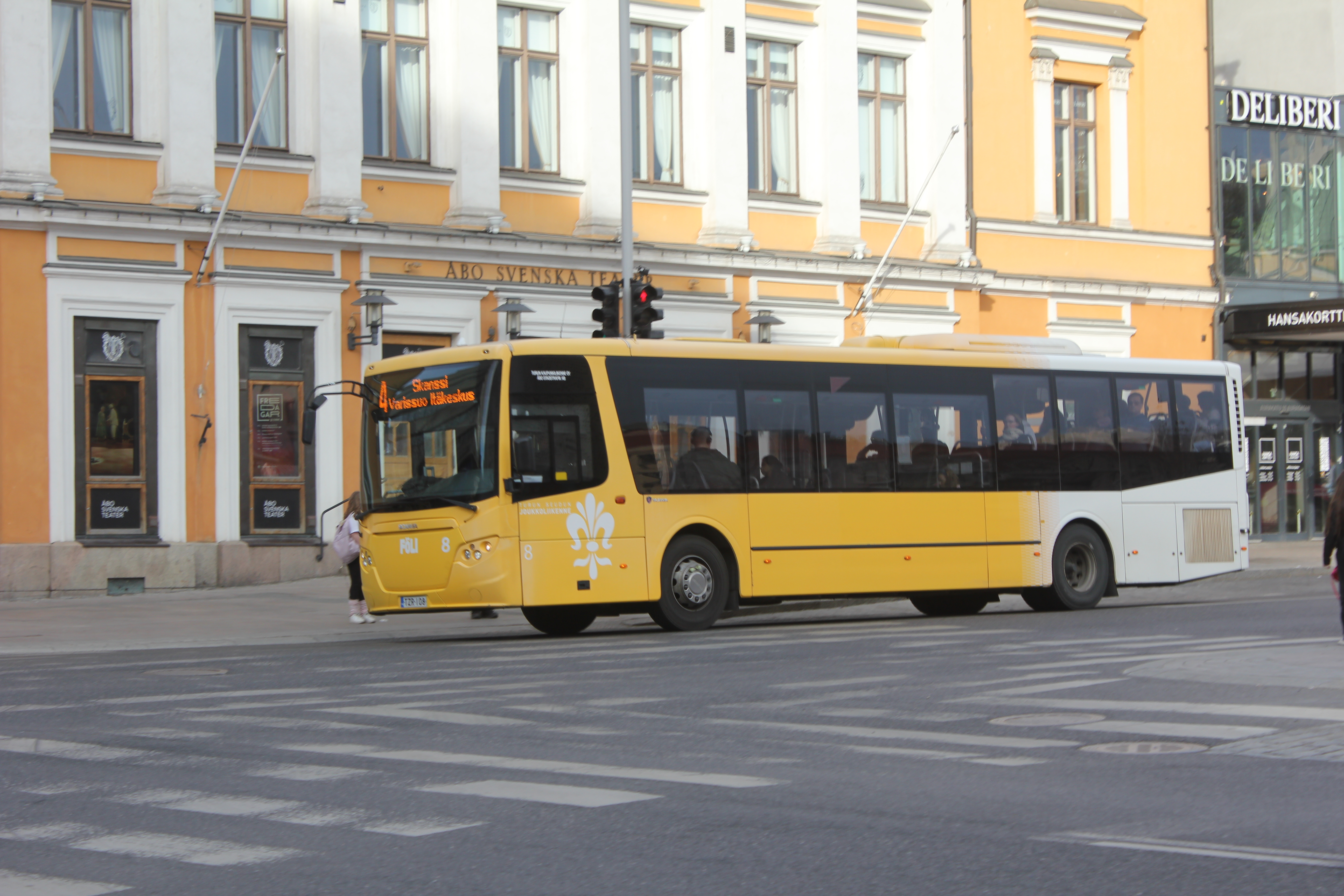 Turun Kaupunkiliikenne 8