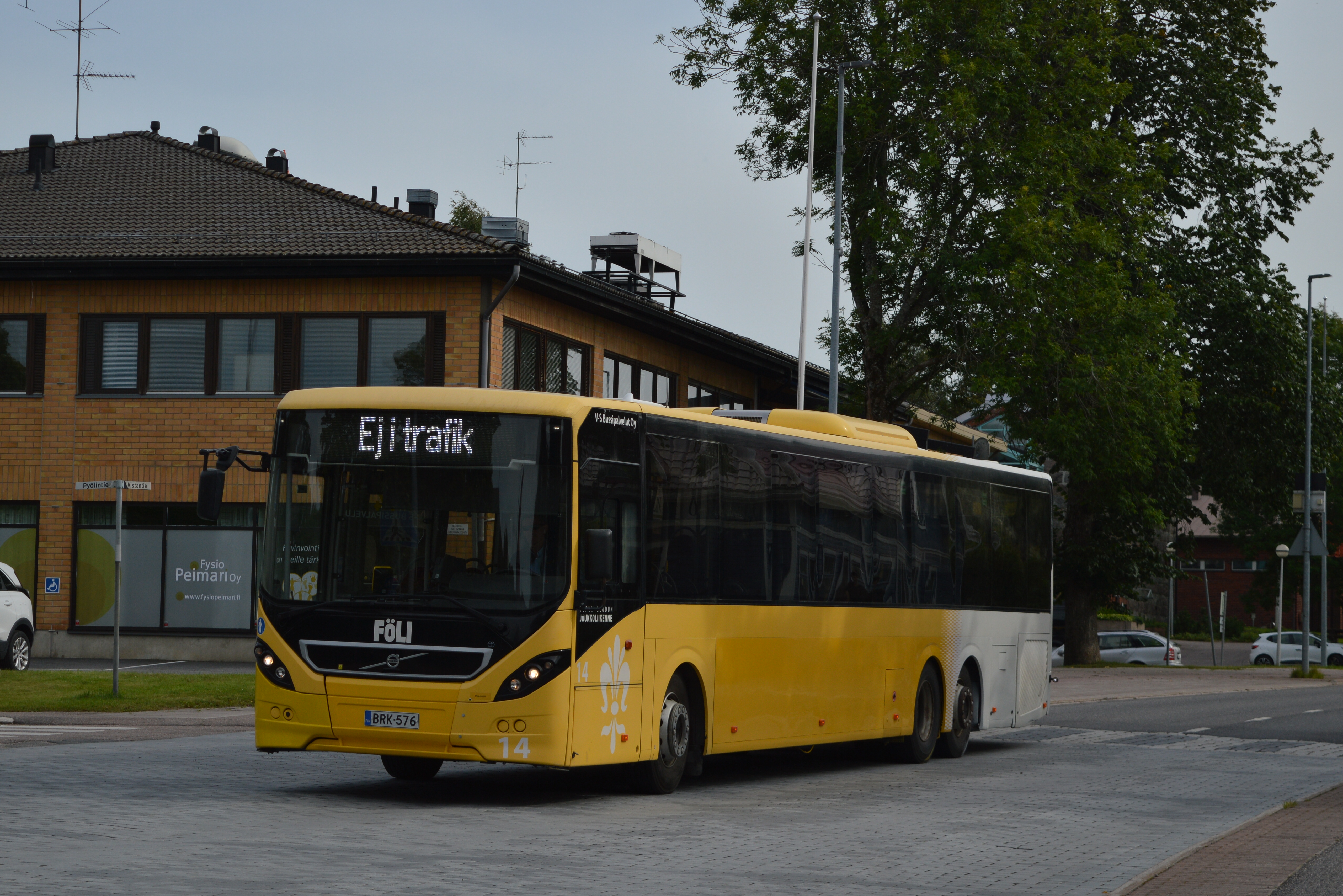 V-S Bussipalvelut 14