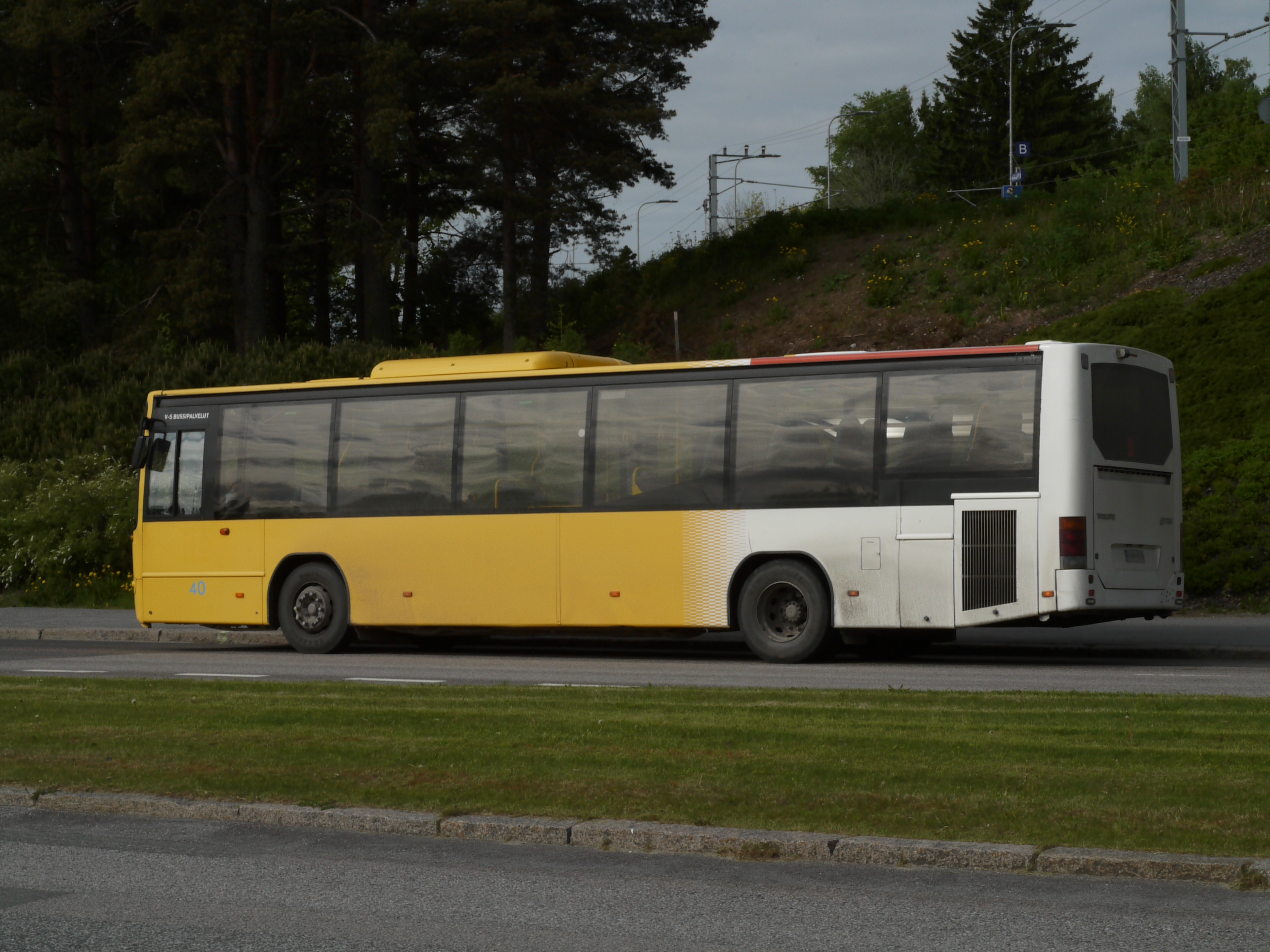 V-S Bussipalvelut 40
